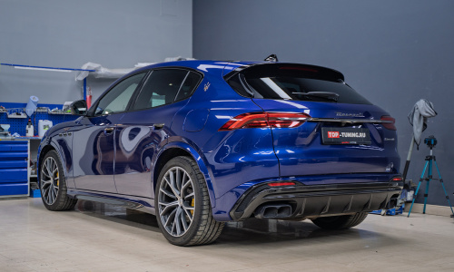 Установка доводчиков в четыре двери Maserati Grecale Trofeo