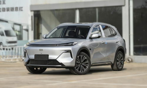 Запас хода 200 км - запуск 2026 Geely Galaxy Starship 7 (Starray EM-i) в Китае состоится 19 ноября