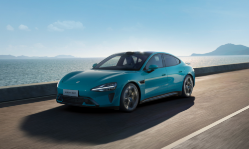 Генеральный директор Ford высоко оценивает опыт Xiaomi SU7: 