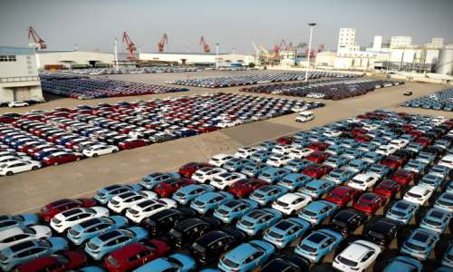 Продажи в Китае в ноябре: BYD лидирует с 480 186 автомобилями, Geely - 132 661, HIMA - 81 864 и Leapmotor - 70 327