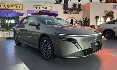 Nissan N6 PHEV запущен в Китае по цене от 1 млн рублей и ориентирован на мировые рынки