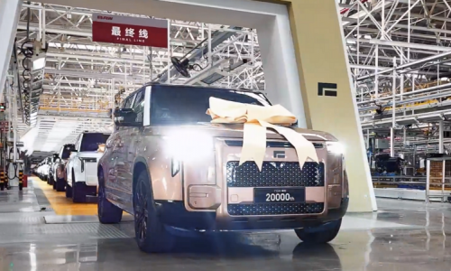 После двух лет работы на рынке пылесос Roborock Polestone 01 был выпущен тиражом в 20 000 единиц