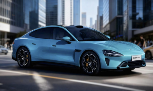 Xiaomi SU7 второй год подряд возглавляет индекс удовлетворенности пользователей NEV в Китае в 2025 году