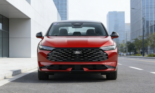 2026 Ford Mondeo продается в Китае с двигателем 2,0 Т, 192 кВт 408 Н·м, стоит от 1,6 млн рублей