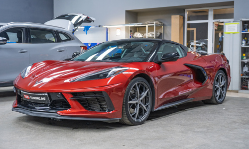 Оклейка рекламой для Chevrolet Corvette C8 2019+