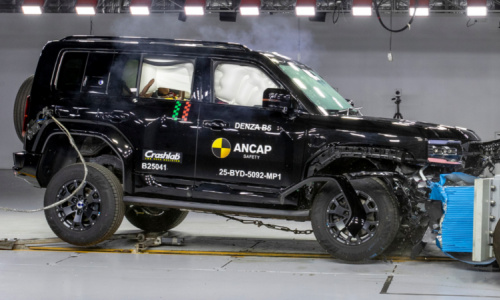 Внедорожник Denza B5 от BYD с кузовом на раме получил пять звезд в краш-тесте ANCAP