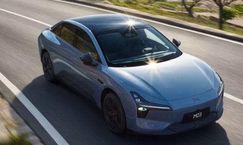 Новый седан Xpeng Mona 03 EV имеет 12 вариантов запаса хода от 485 км до 640 км