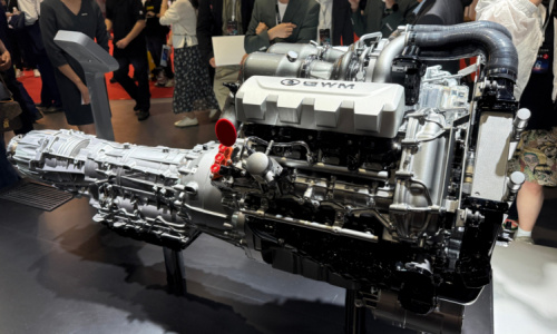 Китайская компания GWM представила 4-литровый двигатель V8 в США на выставке CES 2026