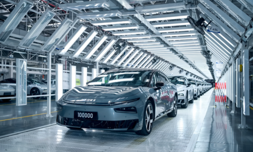 Китай ускоряет внедрение твердотельных аккумуляторов и автономного вождения L3 в рамках плана NEV на 2026 год