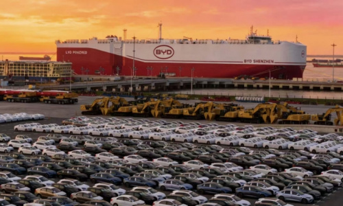 BYD планирует продать 1,3 миллиона автомобилей за рубежом в 2026 году после достижения 1,04 миллиона в 2025 году