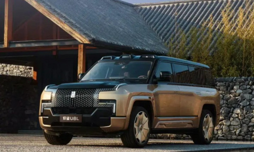 В рейтинге самых продаваемых автомобилей класса люкс 2025 года в Китае BYD Yangwang U8L и U8 являются единственными китайскими моделями