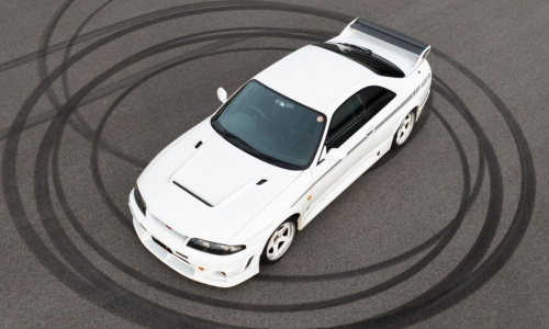 Nissan Skyline 400R 1996 года выпуска стоит 1 миллион долларов