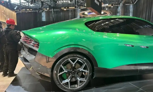 Внедорожник Dreame Nebula Next 01X с твердотельным аккмуляторм