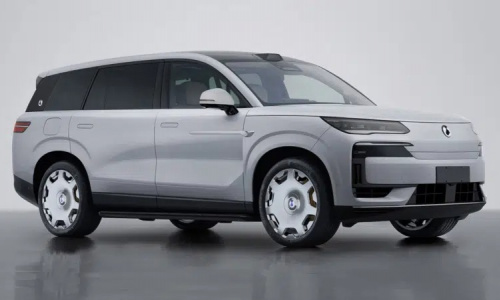 Модели Denza N9 и N8L от BYD получат увеличенный на 40% запас хода благодаря аккумулятору емкостью 75,3 кВт*ч.