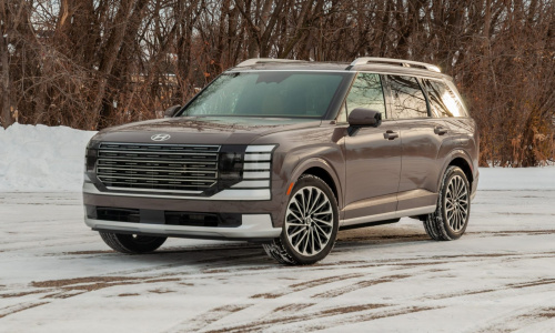 Hyundai прекращает продажи и отзывает 68 500 моделей 2026 Palisade, потому что сиденья с электроприводом могут раздавить вас
