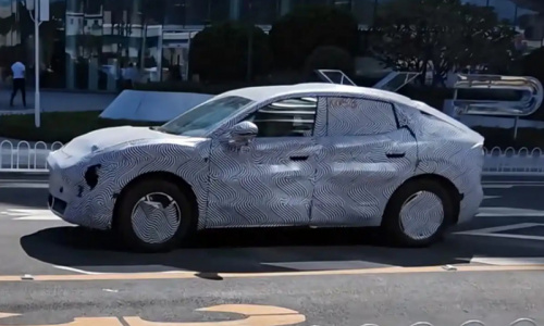 Следующий доступный электромобиль Xpeng после Mona M03, который, возможно, получит название “Lisa”, будет представлен в преддверии презентации в 2026 году