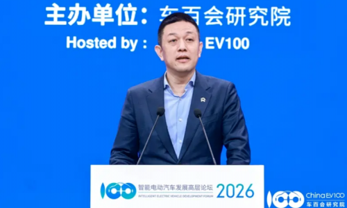 Генеральный директор Nio призывает к стандартизации аккумуляторов и микросхем в масштабах всей отрасли, чтобы сэкономить триллион рублей