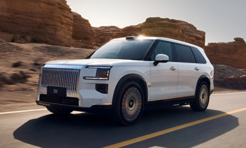 Продажи Zeekr 9X достигли 50 000 единиц, каждый третий внедорожник стоимостью более 5,85 млн рублей с момента запуска в Китае