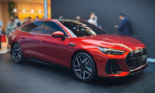 Chery Arrizo S дебютирует в Пекине: cедан, похожий на Audi, оснащен турбонаддувом мощностью 192 кВт